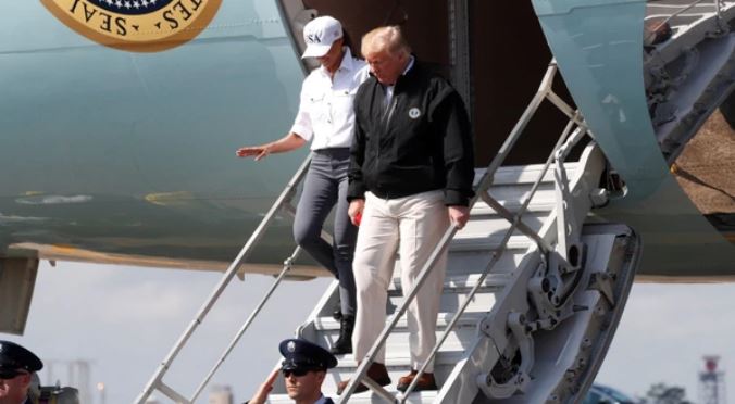 Donald Trump llegó a Florida para recorrer las zonas afectadas por el huracán Michael