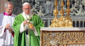 El papa Francisco apartó a dos cardenales por casos de pedofilia en la Iglesia