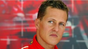 Prensa inglesa asegura que Michael Schumacher ya no está postrado