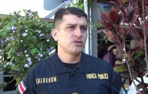 Dos oficiales de Fuerza Pública detenidos como sospechosos de asalto a gasolinera en Guanacaste