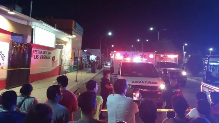 Asesinaron a 7 personas en un bar del puerto turístico de Playa del Carmen