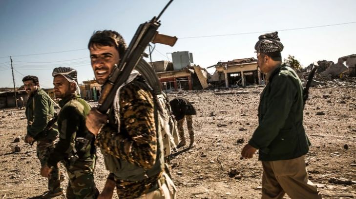 Las milicias kurdas capturaron en Siria a dos estadounidenses miembros del ISIS