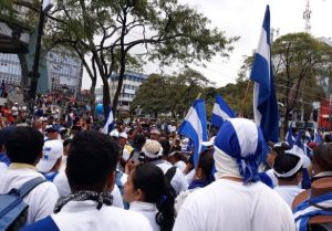 Miles de nicaragüenses marcharon en San José para exigir un nuevo gobierno en su país