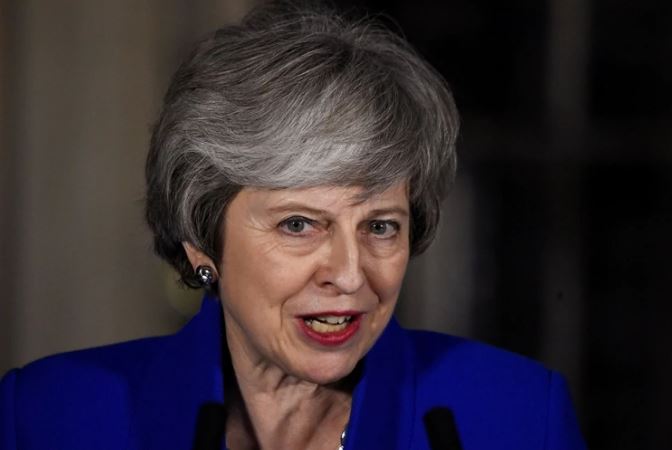 Theresa May confirmó que es posible un Brexit sin acuerdo