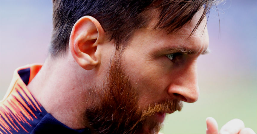 El ‘cara a cara’ de Messi con seguidores del Barcelona: fue insultado en el aeropuerto de Liverpool
