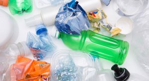 Costa Rica busca convertirse en destino libre de consumo de plástico de un solo uso