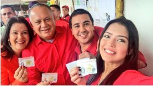 Documentos revelan que los hijos de Diosdado Cabello huyeron de Venezuela en clase ejecutiva y usando el apellido materno