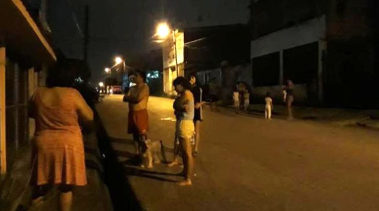 Un sismo de 7.5 grados sacudió a Ecuador y tuvo una fuerte réplica cerca de Guayaquil