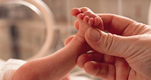 Maternidades de la CCSS atendieron 176 partos diarios durante 2018