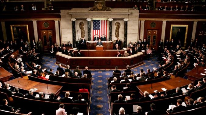 La discusión sobre una eventual intervención militar frena la resolución de apoyo a Juan Guaidó en el Senado de EEUU