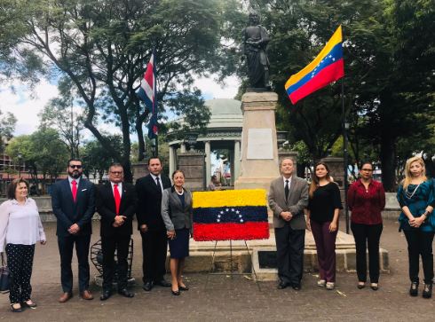 Diplomáticos venezolanos designados por Nicolás Maduro están en Costa Rica en condición de turistas