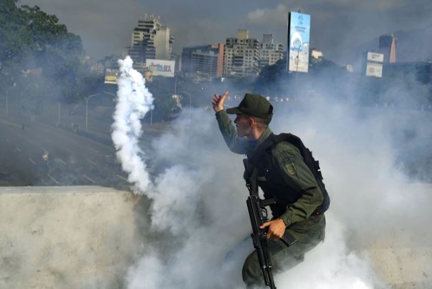 Venezuela: con sorpresa y descoordinación, los altos mandos militares salen a defender a Nicolás Maduro en las redes sociales