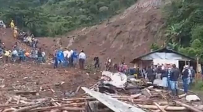 Un deslizamiento de tierras sepultó a varias familias y dejó al menos 14 muertos en el suroeste de Colombia