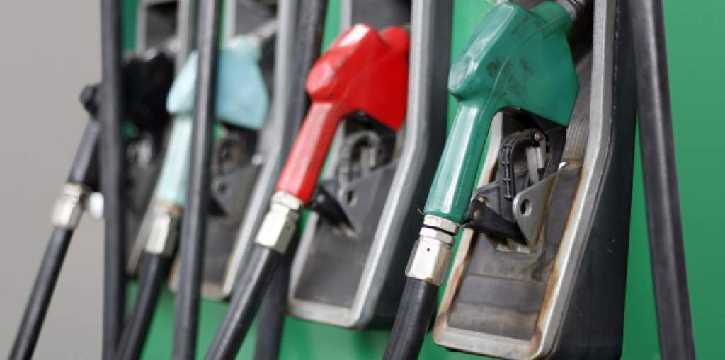 ARESEP define este viernes si precio de combustibles aumenta ¢73 en mayo