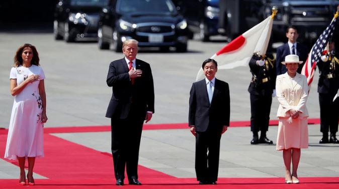 Trump se convirtió en el primer mandatario extranjero en reunirse con Naruhito, el nuevo emperador de Japón