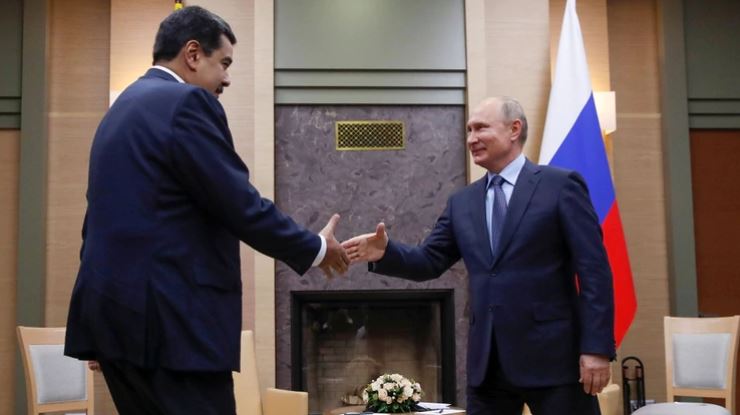 Régimen chavista y Rusia negocian posible viaje de Nicolás Maduro a San Petersburgo el próximo mes