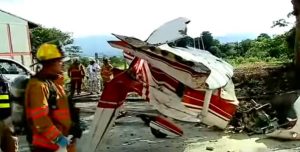 Aviación Civil aún desconoce causas de caída de aeronave en vía pública de Pavas