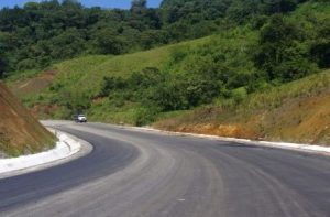 Jerarca del MOPT apoya que diputados investiguen obras de carretera a San Carlos