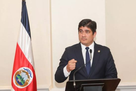 Carlos Alvarado conocía nombramientos en Cancillería y los justifica por falta de oferentes