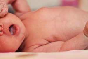 Hospital de Alajuela cerró servicio de neonatología por caso de varicela en recién nacida