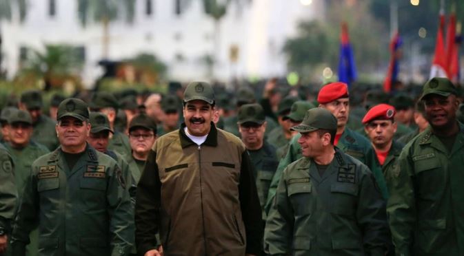 Brotan los conspiradores en la Fuerza Armada venezolana que buscan la salida de Nicolás Maduro
