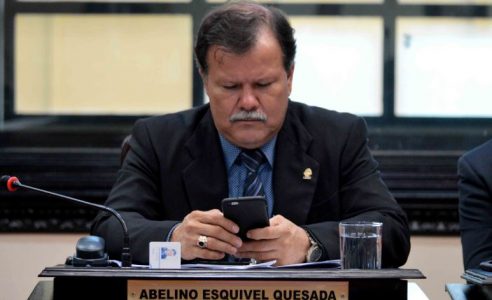 Juzgado definirá nueva audiencia para exdiputado Abelino Esquivel tras reiteradas ausencias de su abogado