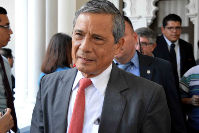 Fiscalía tropieza en intención de inhabilitar de cargos públicos a Jorge Chavarría