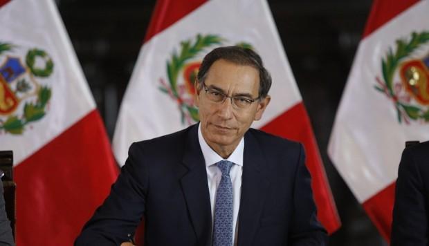 El presidente de Perú se puso a disposición de la Fiscalía por una denuncia en su contra por presunta corrupción