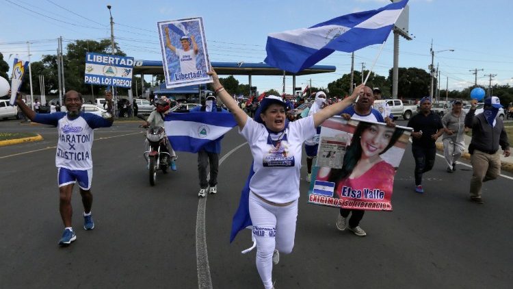 Nicaragua: ex presos políticos denunciaron el asedio del régimen tras salir de prisión