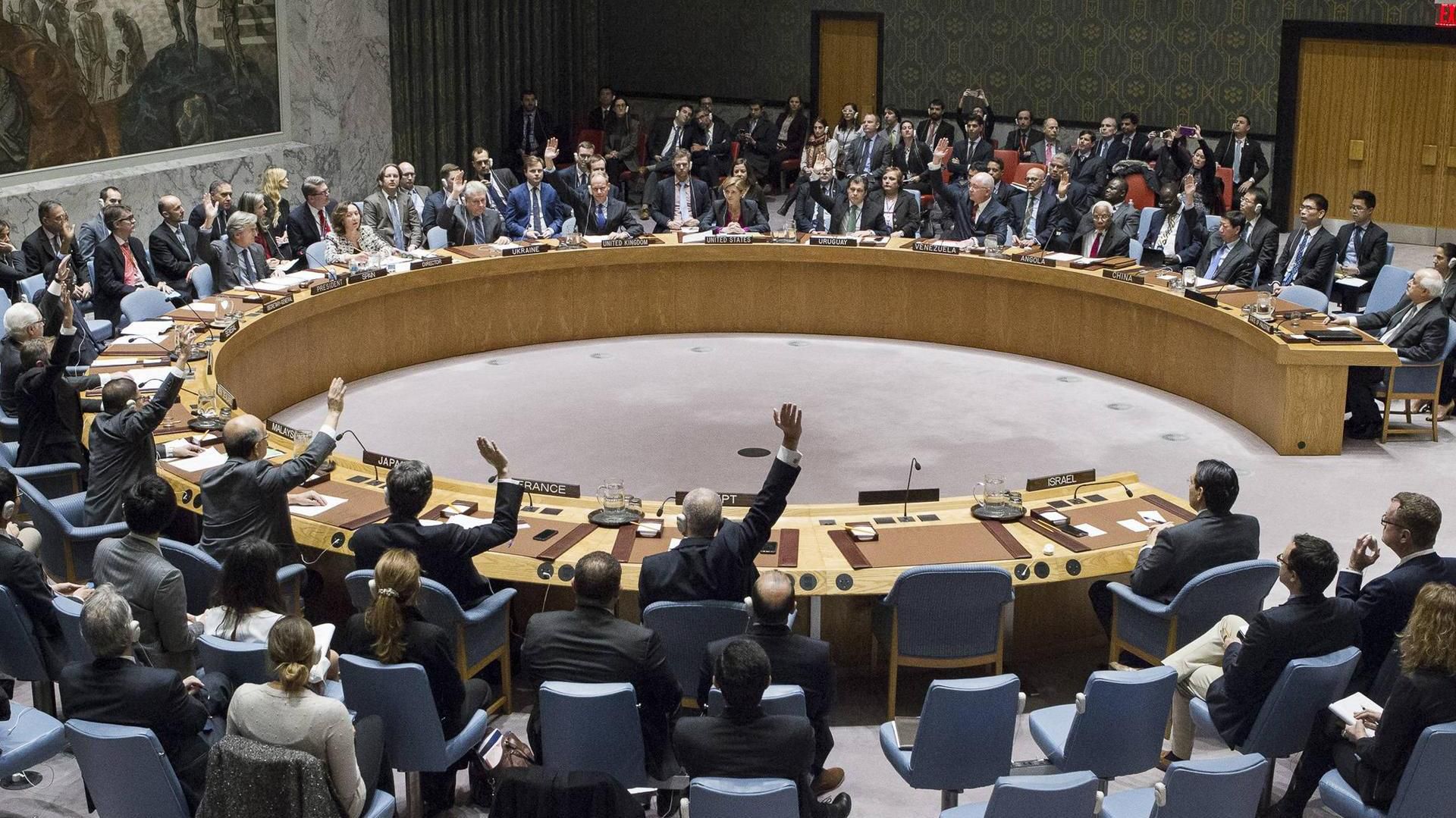 El Consejo de Seguridad de la ONU exigió a Irán que cumpla sus compromisos nucleares