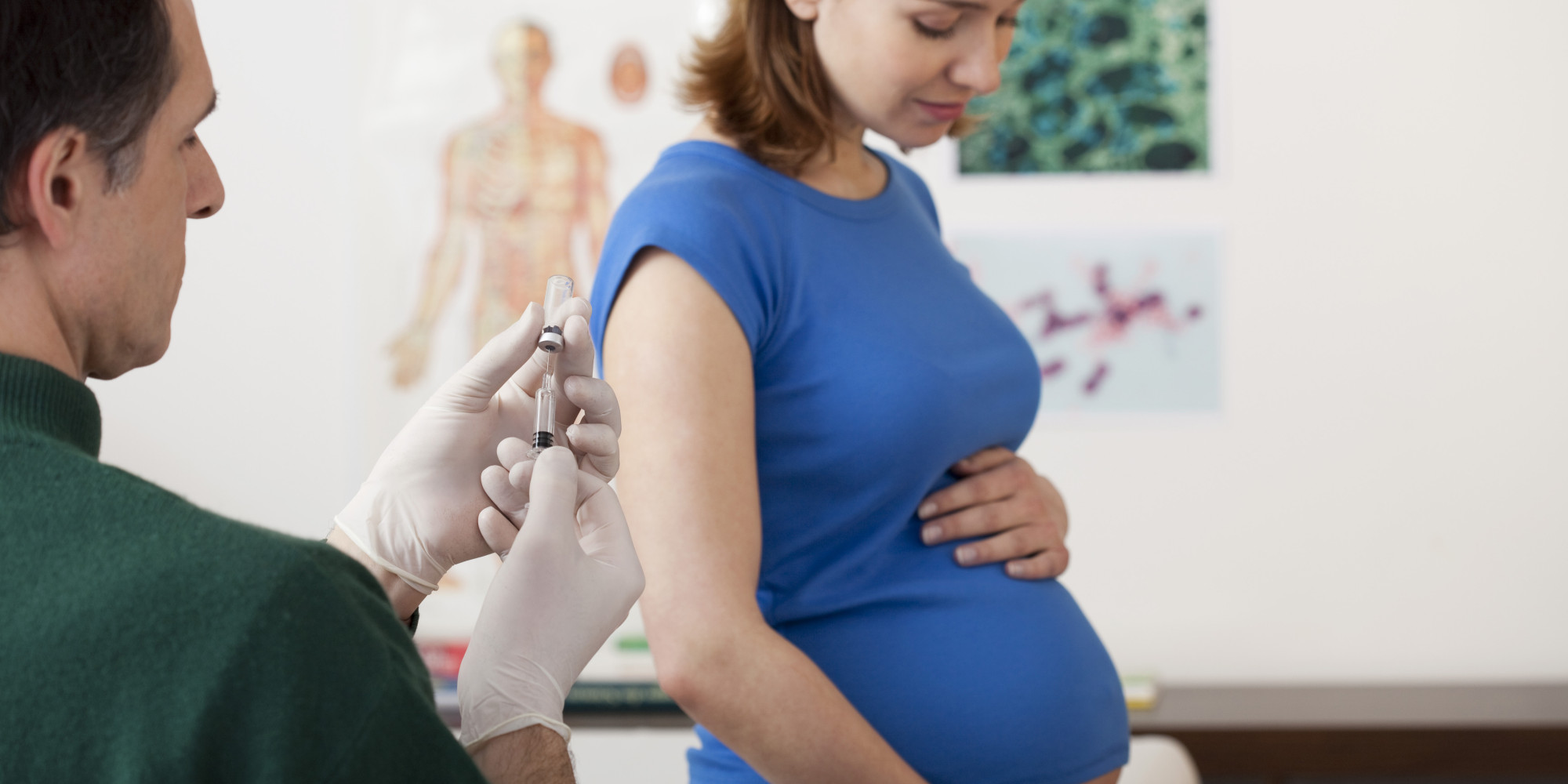 CCSS urge a embarazadas proteger a su bebé mediante vacuna contra la influenza