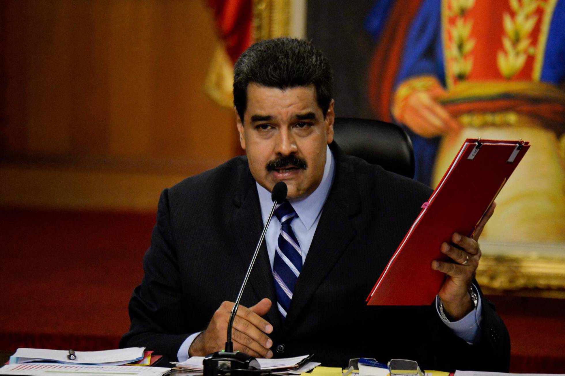Nicolás Maduro supervisó ejercicios militares en la frontera: el régimen movilizó a un millón de personas