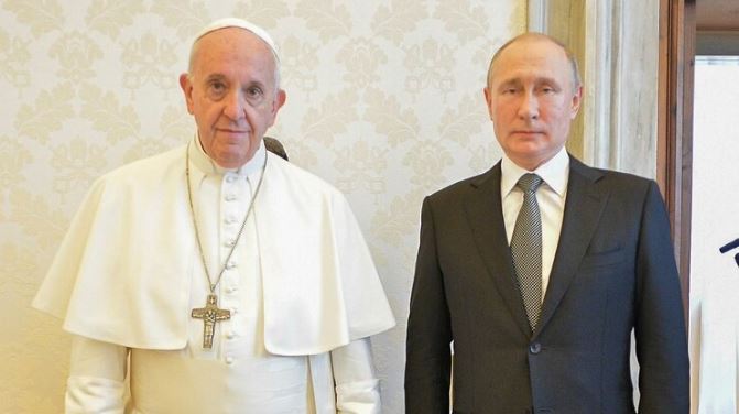 Vladimir Putin se reunió con el papa Francisco en el Vaticano