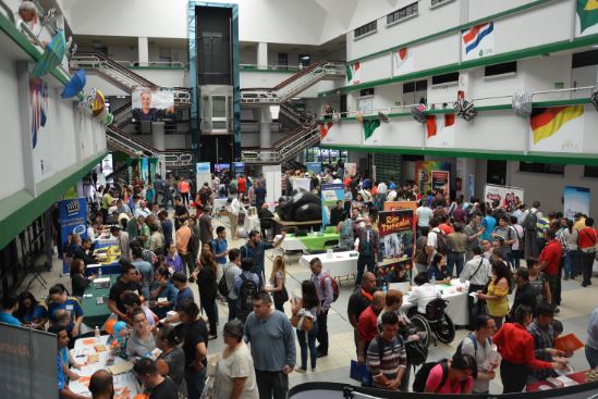 Feria de empleo de la Universidad Latina ofrece cerca de 1.300 puestos de trabajo