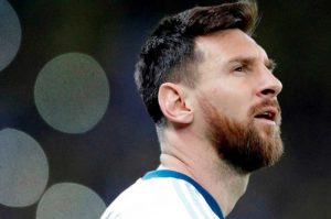 Messi estalla contra el arbitraje y la Conmebol por las ‘boludeces’ cobradas en la eliminación de Argentina de la Copa América