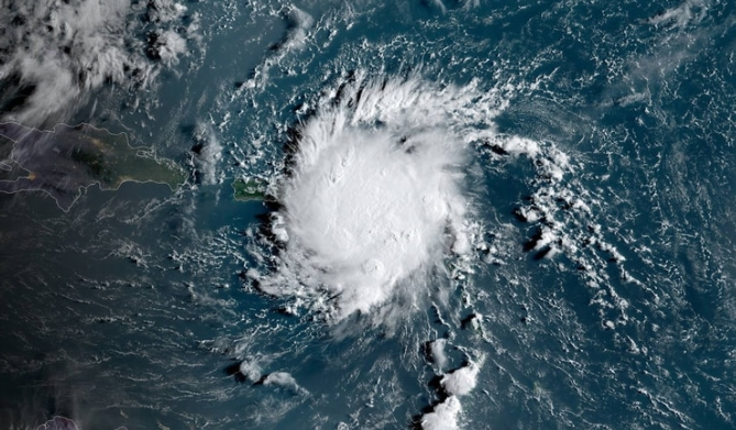La tormenta tropical Dorian podría tocar tierra en Florida como huracán de categoría 2