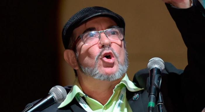 El ex jefe guerrillero de las FARC «Timochenko» rechazó el regreso a las armas de sus antiguos camaradas: «Estamos con la paz»