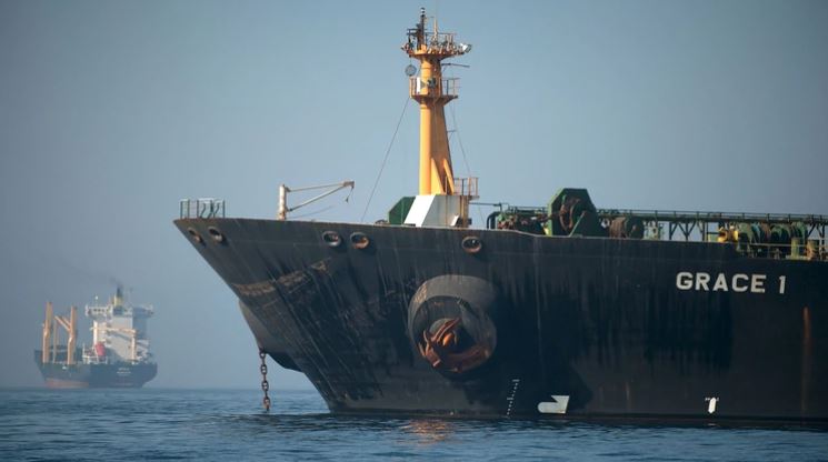 Régimen de Irán advirtió sobre «graves consecuencias» si EEUU captura petrolero que zarpó de Gibraltar
