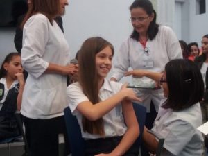 CCSS ya vacunó a siete de cada diez niñas contra el virus del Papiloma Humano