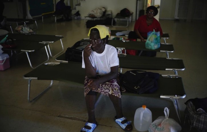 Huracán Dorian arruinó 13.000 casas en Bahamas y alerta por más «destrucción extrema» este lunes