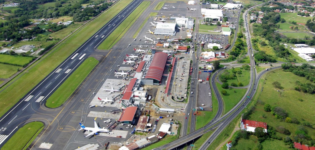 Aeropuerto Juan Santamaría logra aumentar operaciones y reduce tiempos de despegue