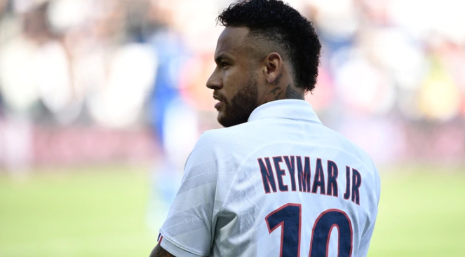 Neymar fue contundente tras volver a jugar con el PSG: «Hice lo posible por dejar el club»