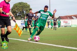 Limón FC aprovecha su localía y derrota al Herediano