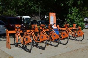 Municipalidad colocará bicicletas de alquiler en edificios públicos para evitar robos