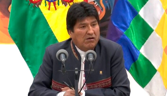 Pese a que no terminó el conteo, Evo Morales se adjudicó el triunfo “en primera vuelta”
