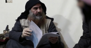 Rodeado, Abu Bakr Al Baghdadi detonó un chaleco con explosivos y se suicidó