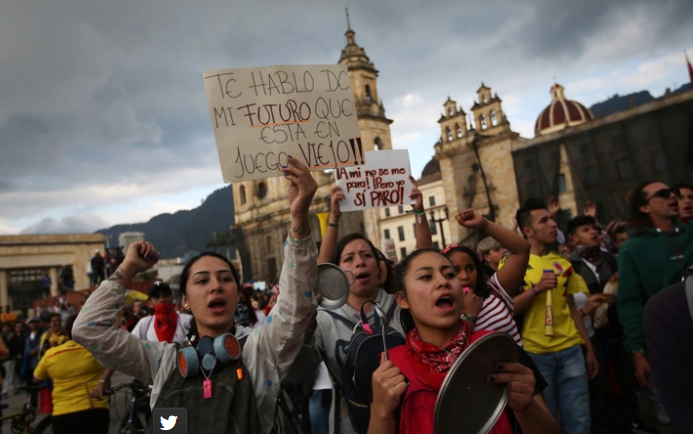 La policía de Colombia expulsó a 60 venezolanos por participar en actos vandálicos en las protestas en Bogotá