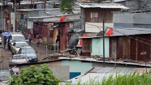 Ingresos de hogares ricos en Costa Rica son hasta 17 veces mayores a los de familias pobres