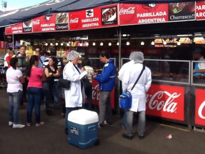 Ministerio de Salud descubre cuatro muestras de alimentos contaminados en Fiestas de Zapote