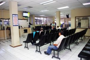 Sedes en La Uruca, Alajuela, Cartago, Heredia y San Ramón tendrán horario ampliado para trámites de licencias